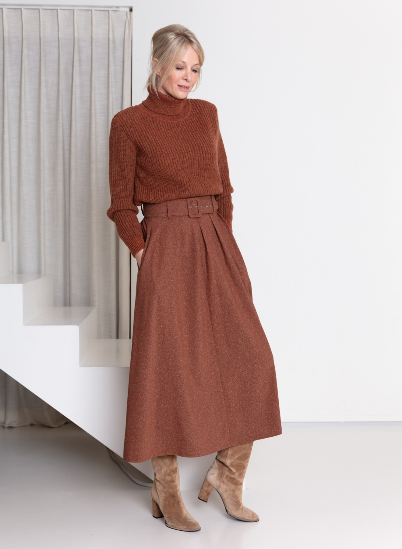 Roxy taillerok met riem roest