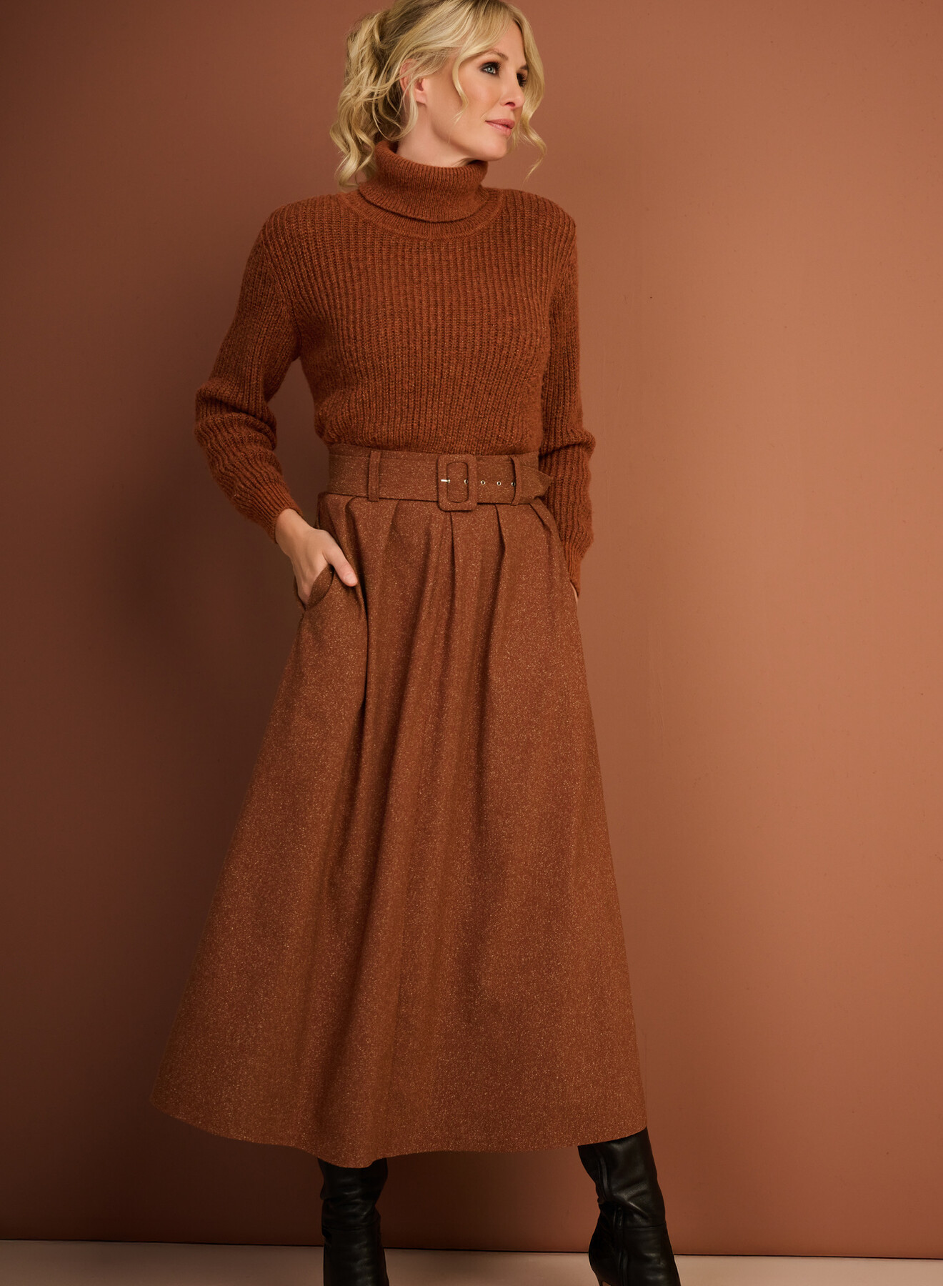 Roxy taillerok met riem roest