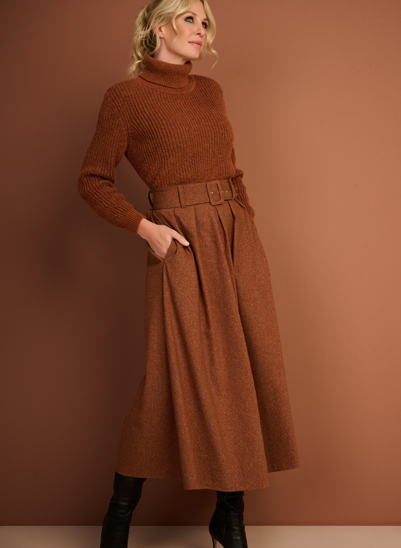 Roxy taillerok met riem roest