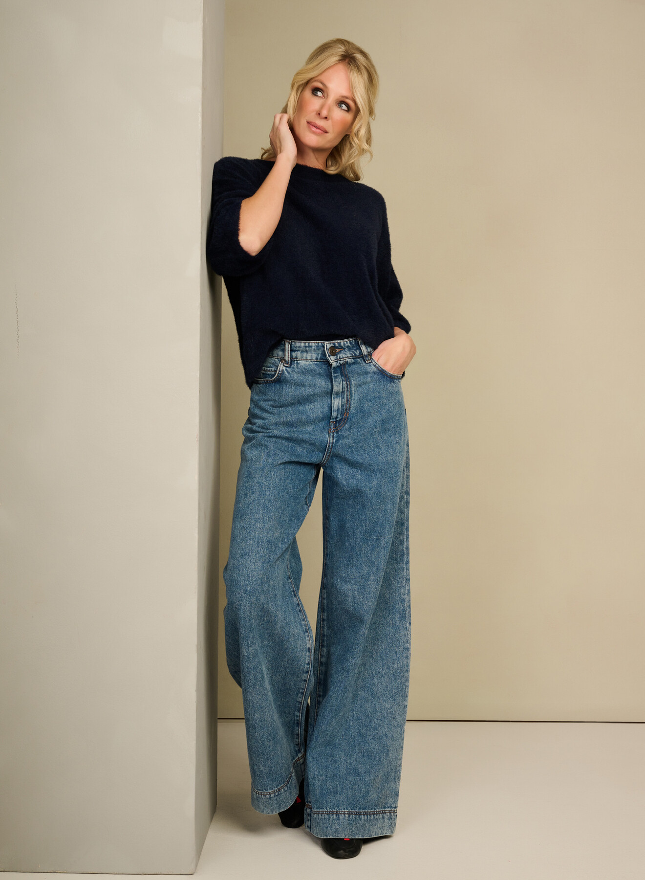 Lisa brushed knit top navy