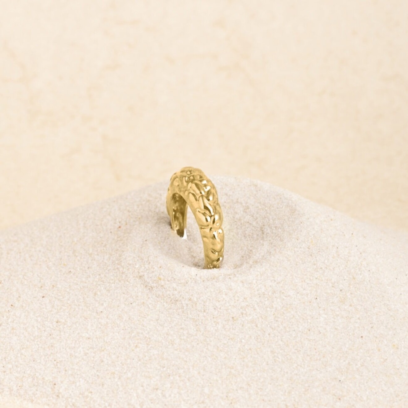 Petra structured ring goud