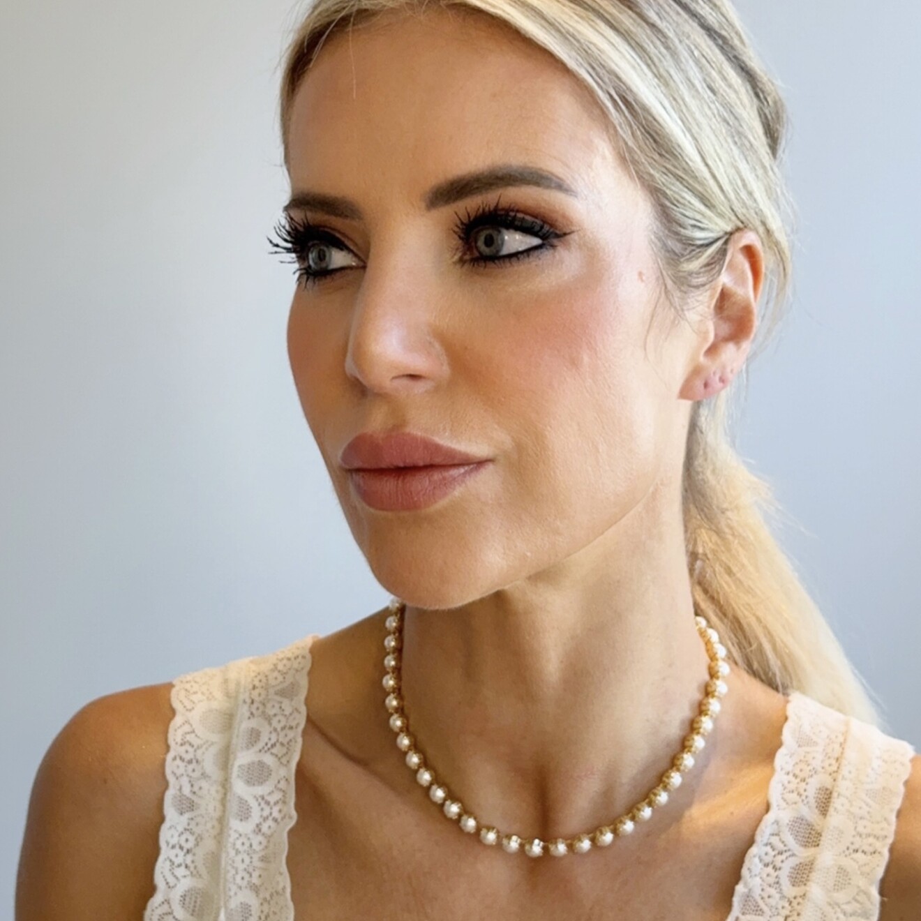 Maren korte parel ketting goud