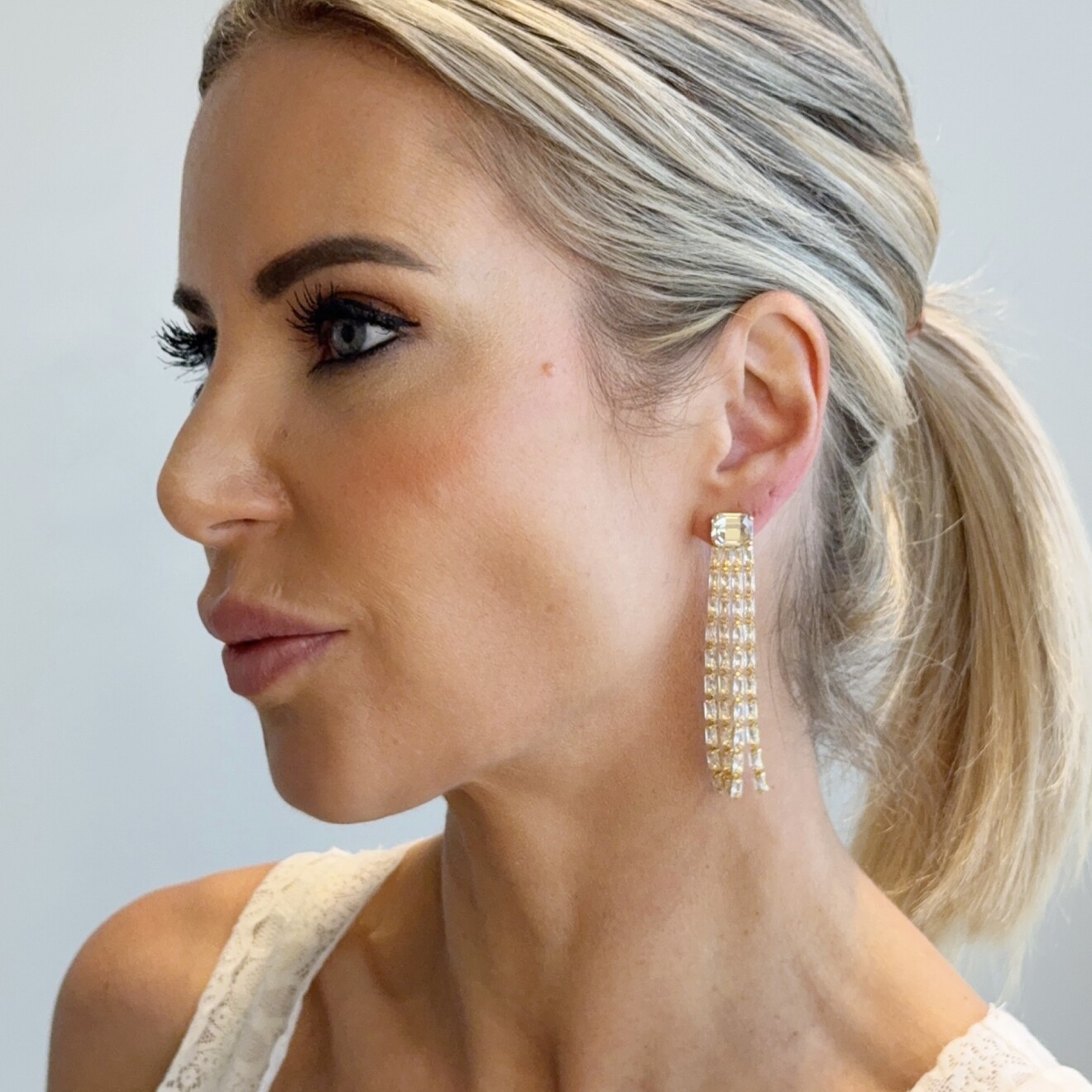 Katya waterval oorbellen champagne kristal