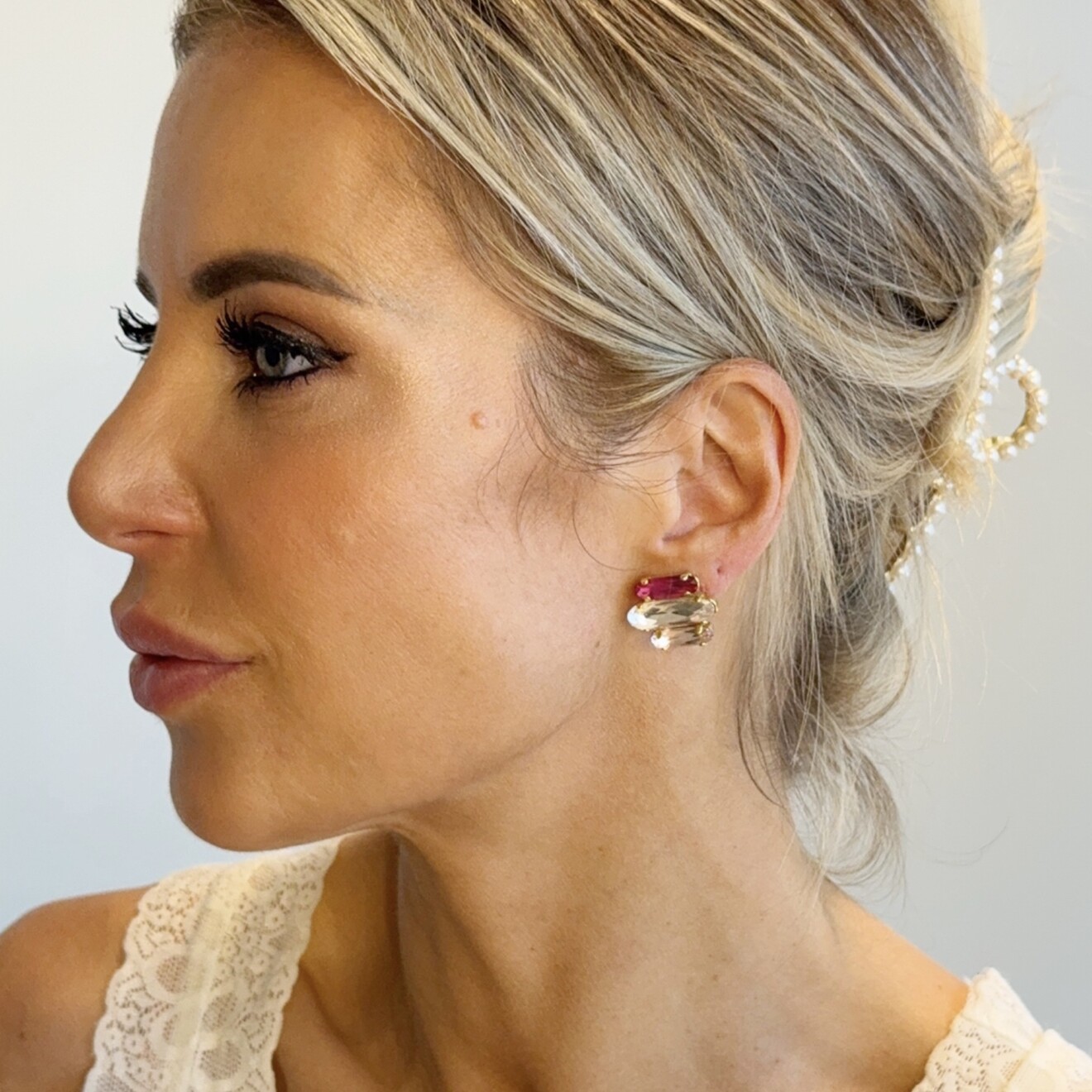 Fabienne roze stud oorbellen