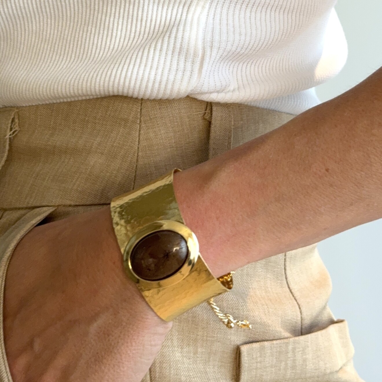 Marley vintage bangle goud bruine steen