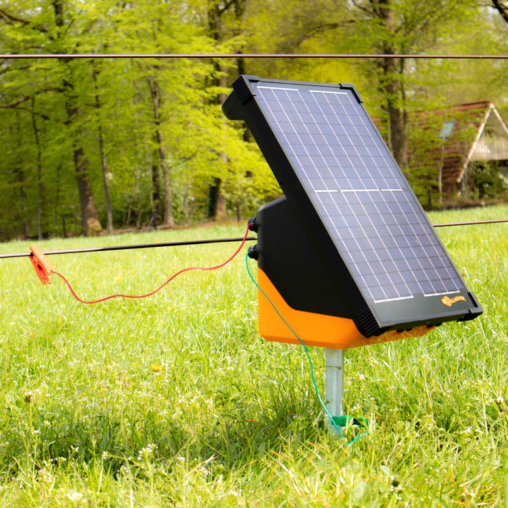 Gallagher S200 Électrificateur solaire avec 2 batteries (2,0 J - Solaire)