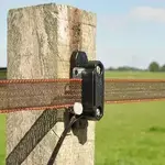 Comment installer et tendre les conducteurs d'une clôture électrique