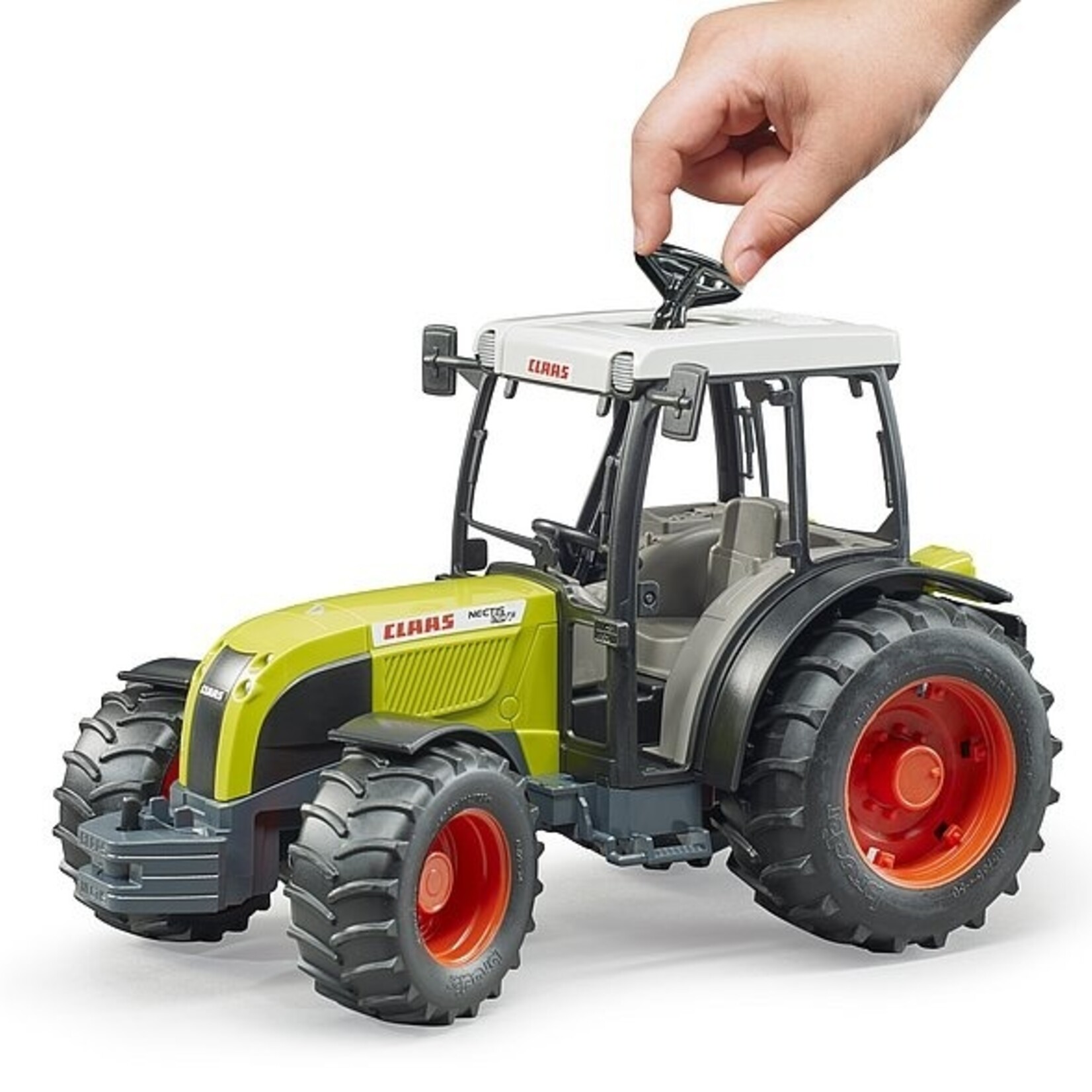 Bruder Tracteur Bruder Claas Nectis 267F – 1:16