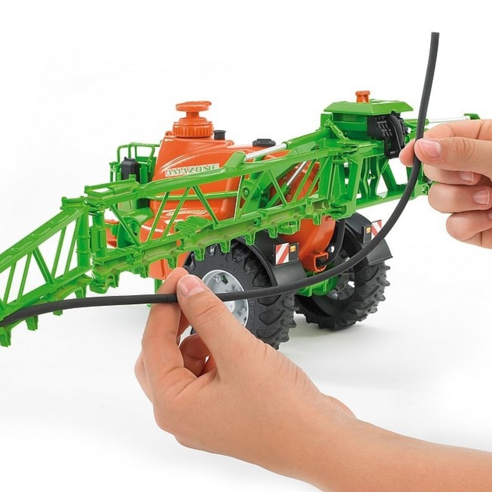 Bruder Pulvérisateur Bruder cultures tracté Amazone UX 5200 – 1:16