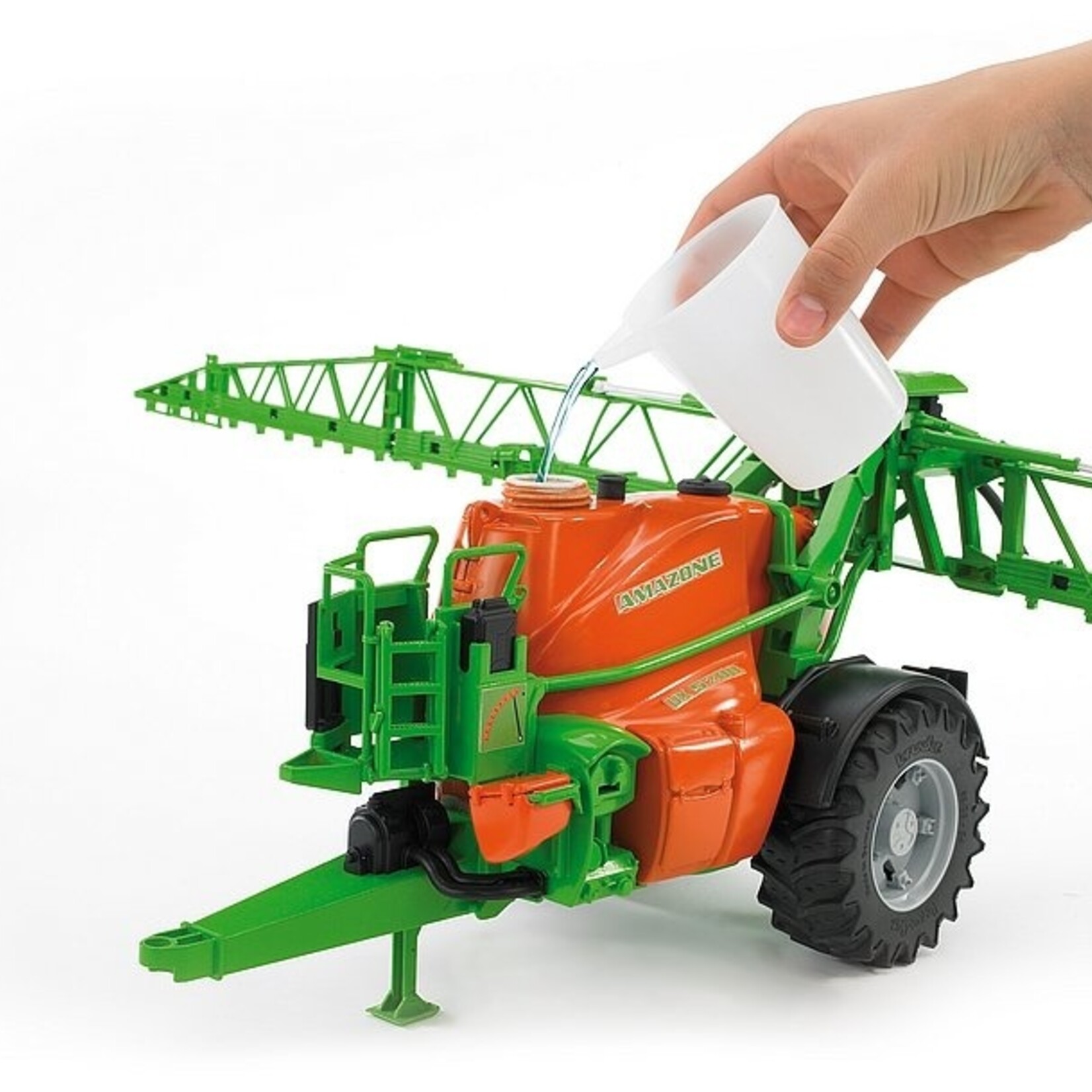 Bruder Pulvérisateur Bruder cultures tracté Amazone UX 5200 – 1:16