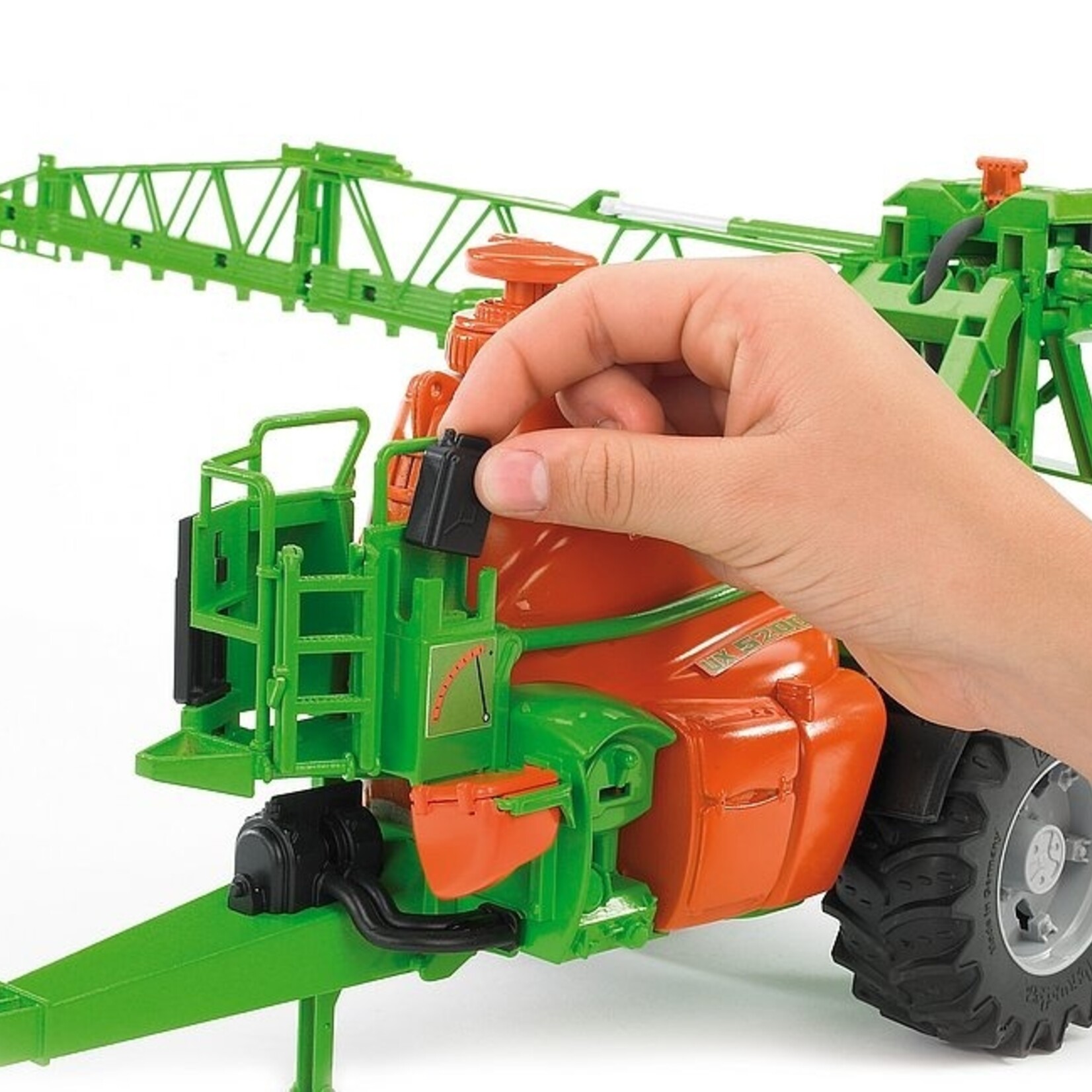 Bruder Pulvérisateur Bruder cultures tracté Amazone UX 5200 – 1:16