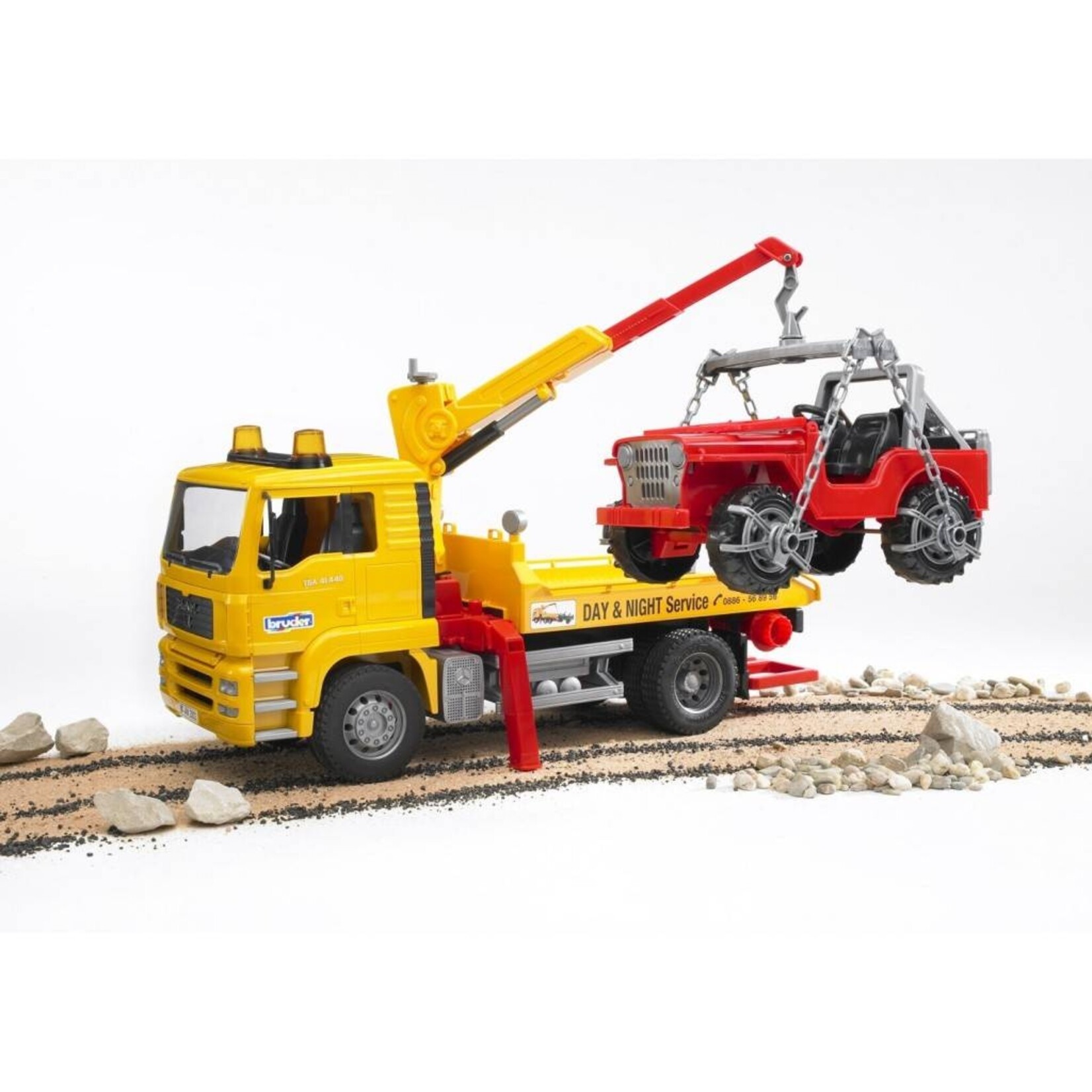 Bruder Voiture miniature Bruder Remorqueuse MAN TGA avec véhicule tout-terrain – 1:16
