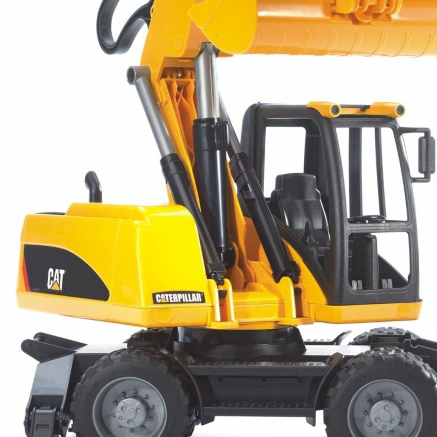 Bruder Pelleteuse Bruder Caterpillar Pelle sur pneus CAT