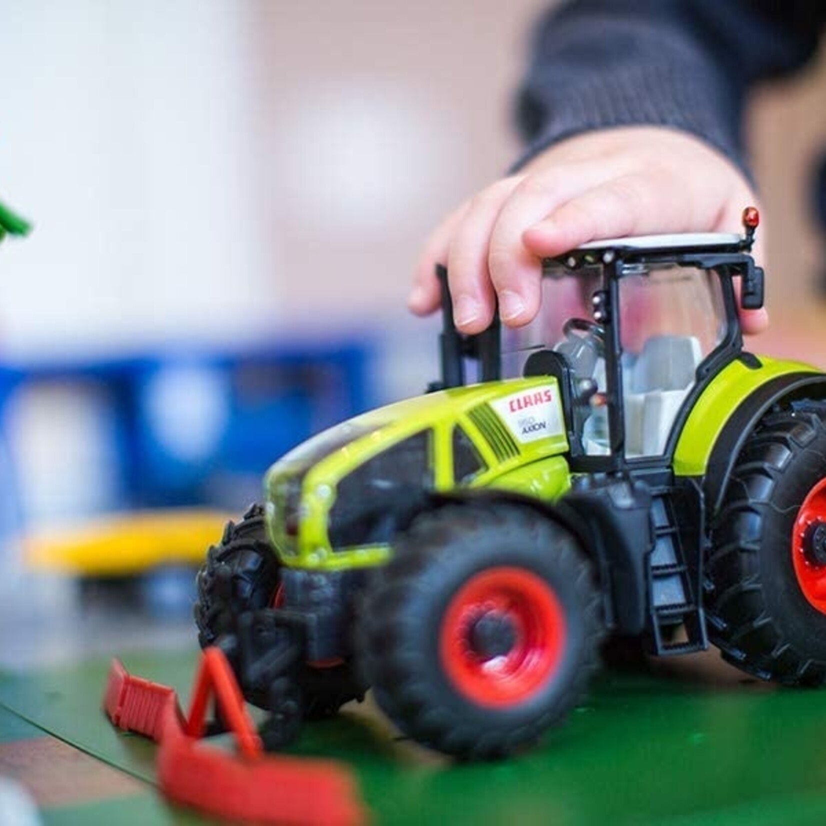 Siku Tracteur Siku Claas Axion 950 – 1:32