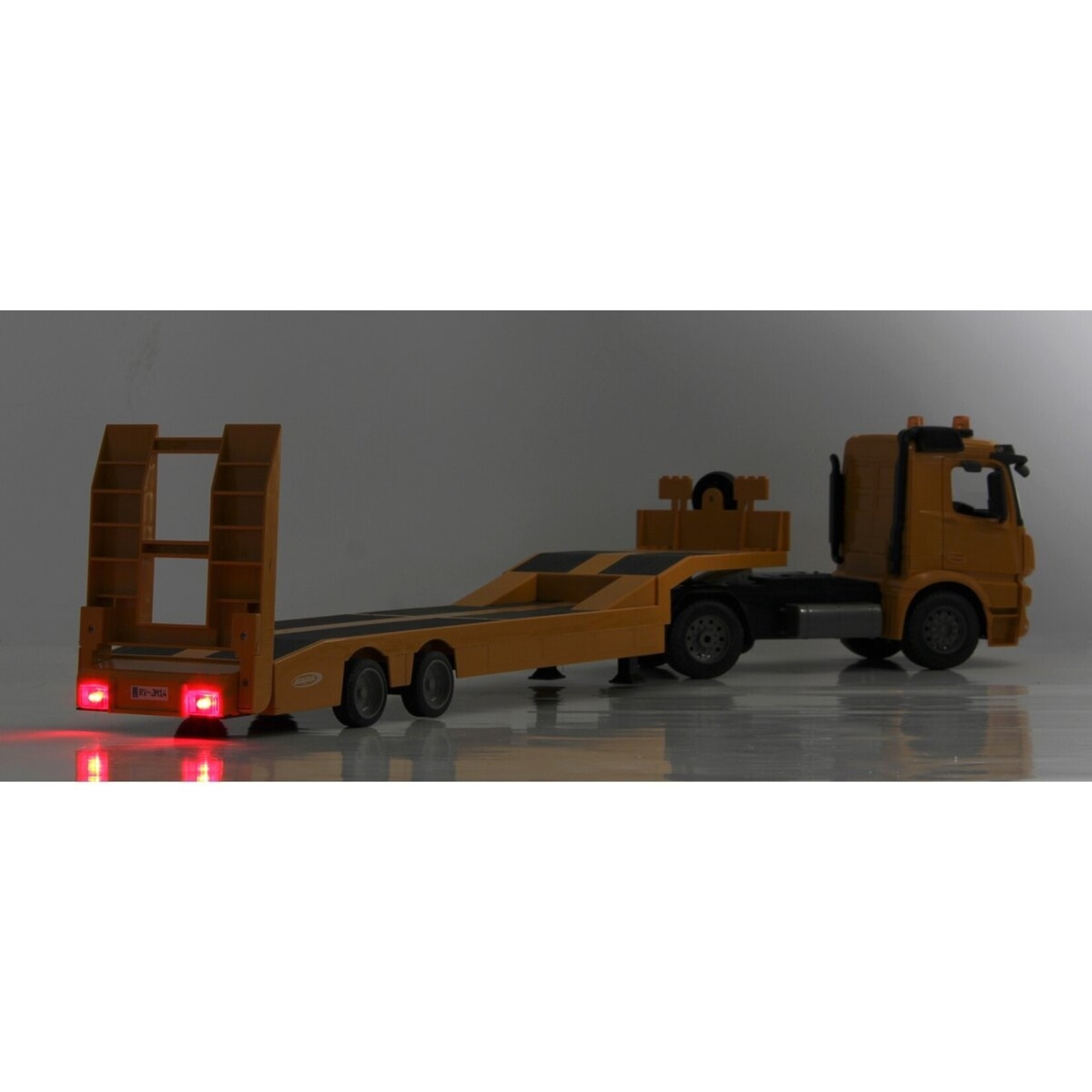 Jamara Camion Jamara Mercedes Arocs à plat 2,4Ghz – 1:20