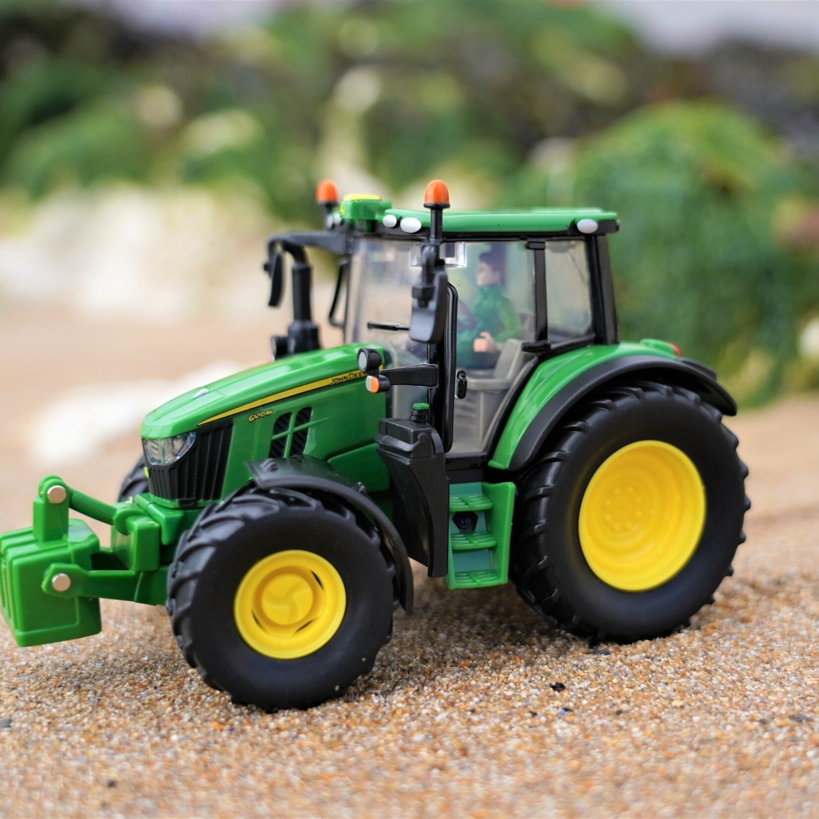 Britains Tracteur Britains John Deere 6130 – 1:32