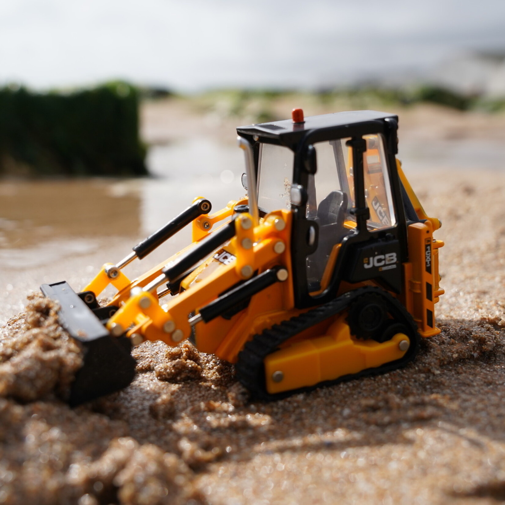 Britains Jouet Britains JCB 1 CXT – 1:32