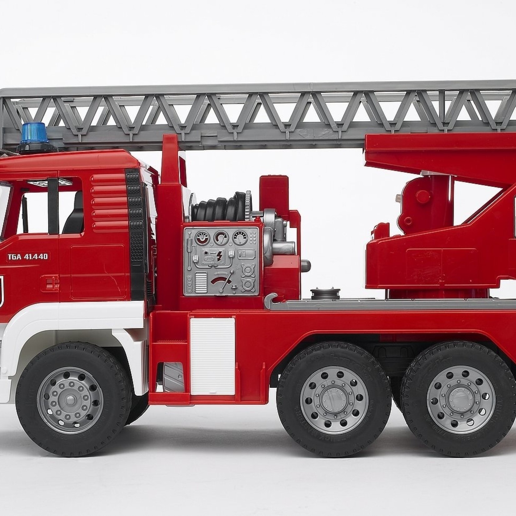 Bruder Camion Bruder MAN de Pompiers avec Pivotante et Pompe à Eau – 1:16
