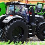 Britains Tracteur Britains Valtra Q 305 Versu tractéur – 1:32