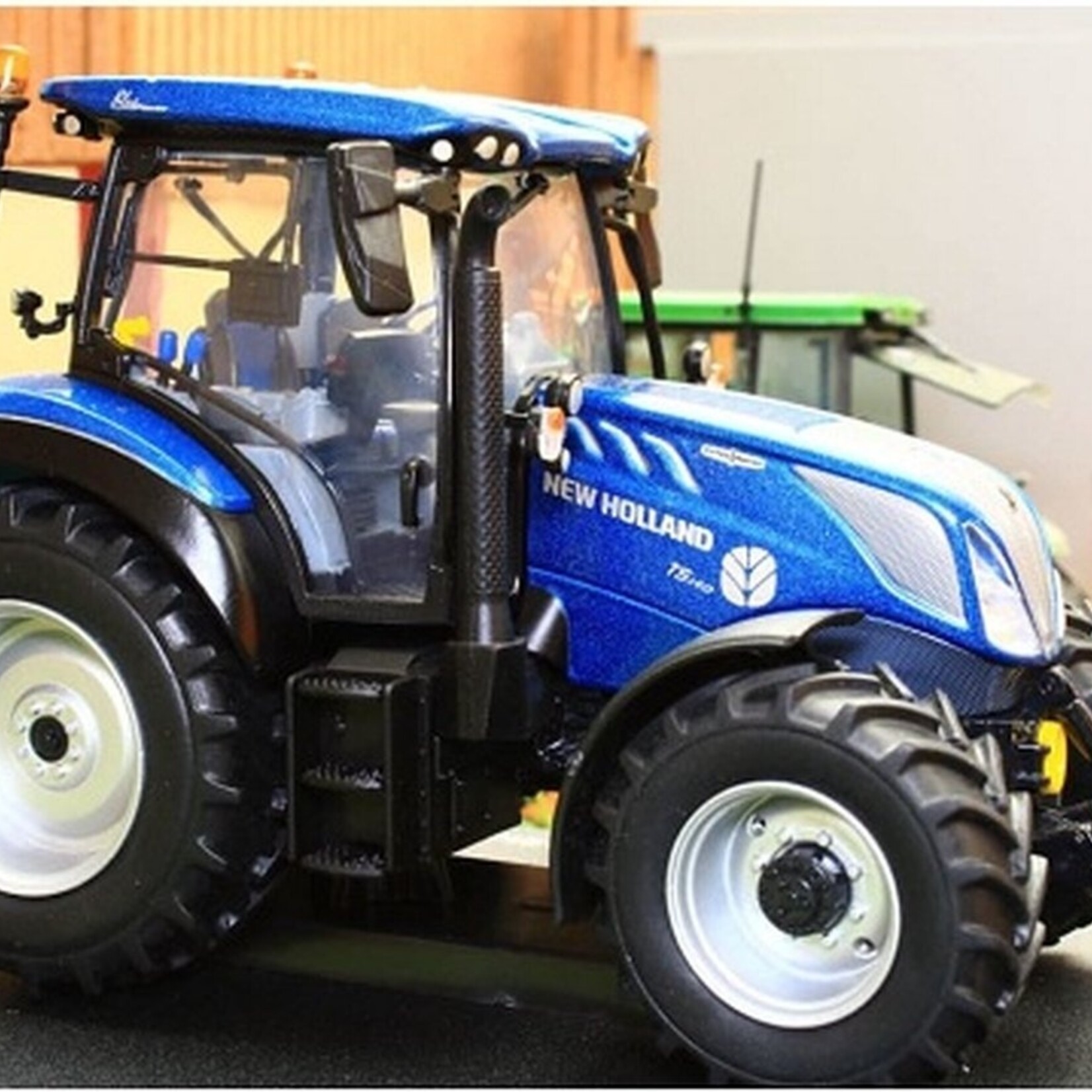 Britains Tracteur Britains New Holland T6.180 Blue Power tracteúr – 1:32