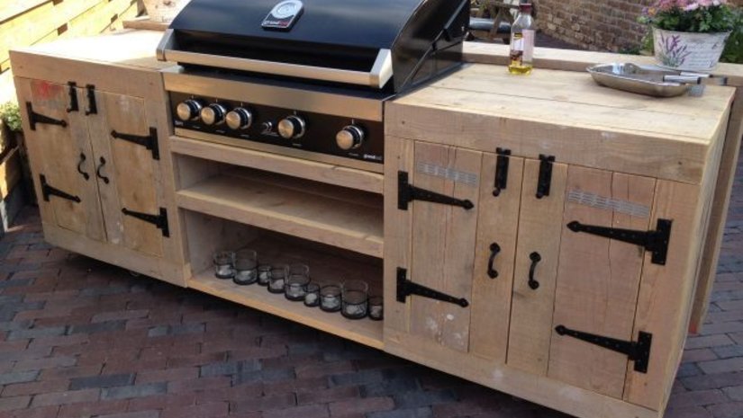 Klanten: Steigerhouten buitenkeuken