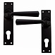 Good in Style Gietijzeren deurkruk op schild - cilinderslot - pc-maat 57 Good in Style Gietijzeren deurkruk op schild - cilinderslot - pc-maat 57
