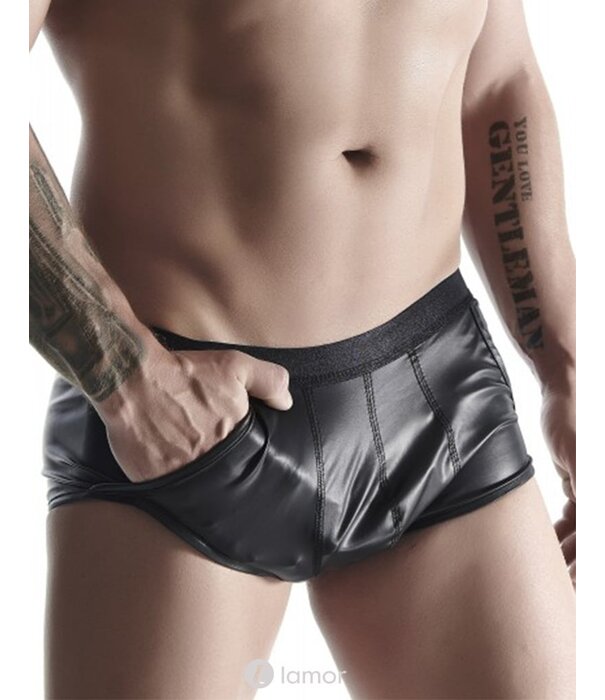 * RFP Short  gemaakt van stretchy mat wetlook materiaal. Brede elastische tailleband.