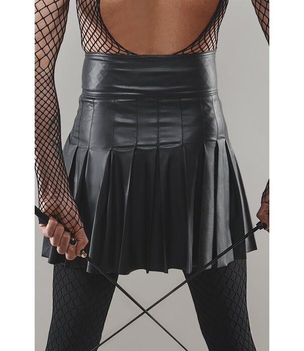 * RFP Een spectaculaire rok met hoge taille en opvallende plooien van het merk Regnes Fetish Planet