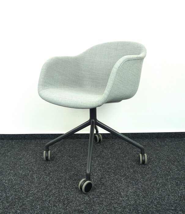 Muuto Muuto Fiber Chair Konferenzstuhl | Mobil | Meliert