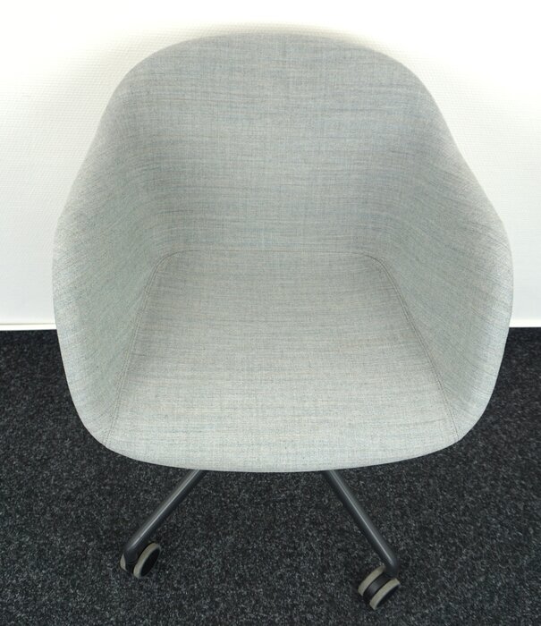 Muuto Muuto Fiber Chair Konferenzstuhl | Mobil | Meliert