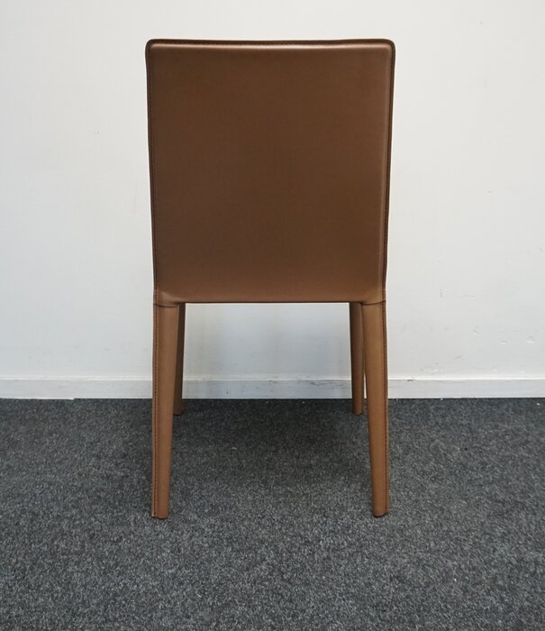 Arper Arper Norma Design Stuhl  | Leder | Braun