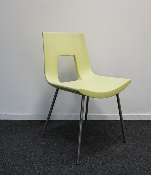 Tonon Tonon Nine Eighteen Design Stuhl | Fabio Di Bartolomei |  limettengrün