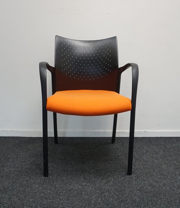 Senator Senator Trillipse Konferenzstuhl | Orange / Schwarz