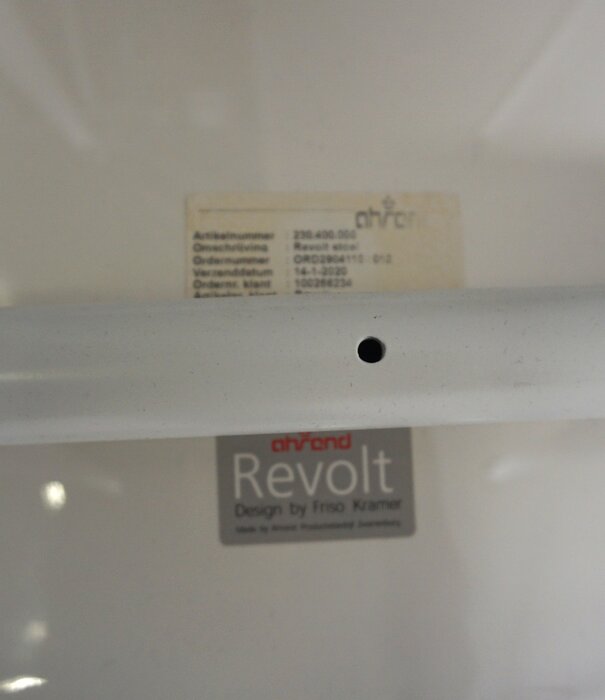 Ahrend Ahrend Revolt Design Stuhl | Weiß