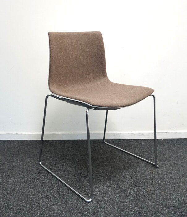 Arper Arper Catifa 46 Design-Stühle | Braun / Weiß | Gepolstert