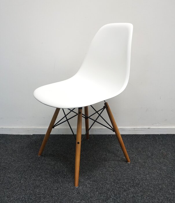 Vitra Vitra Eames DSW Design Stühle | Weiß