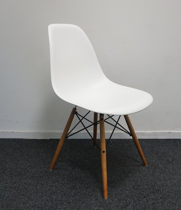 Vitra Vitra Eames DSW Design Stühle | Weiß
