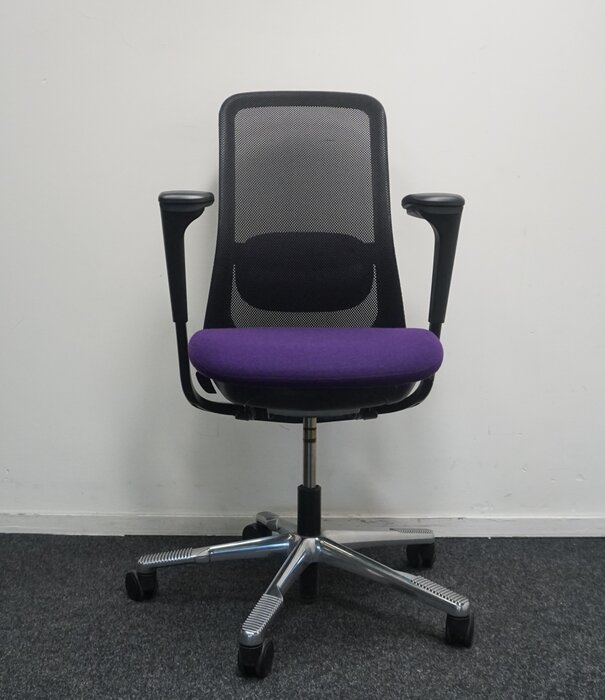 HAG HÅG SoFi Mesh 7500 Bürodrehstuhl | Violett / Schwarz