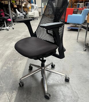 Herman Miller Sayl Bürodrehstuhl | Netz | Schwarz