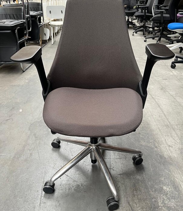 Herman Miller Herman Miller Sayl Bürodrehstuhl | Gepolstert | Braun