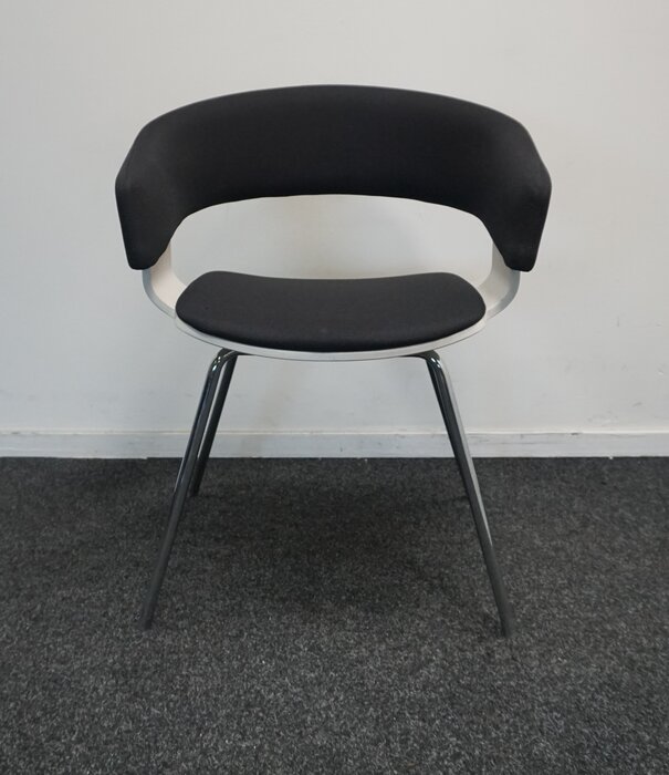 Allermuir Allermuir A580 Mollie Design Stuhl | Schwarz / Weiß