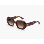 Emmanuelle Khanh Emmanuelle Khanh Dixie