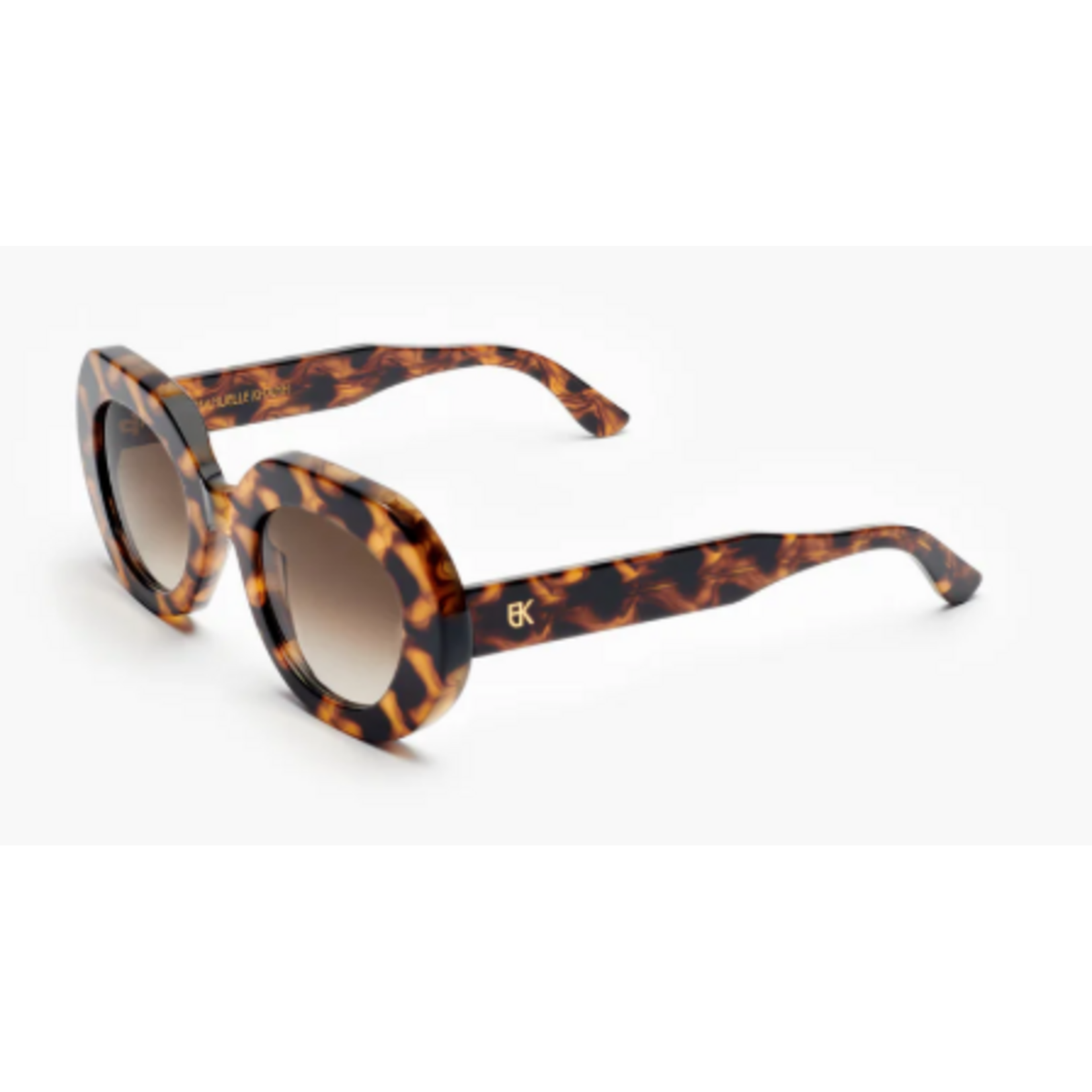 Emmanuelle Khanh Emmanuelle Khanh Love