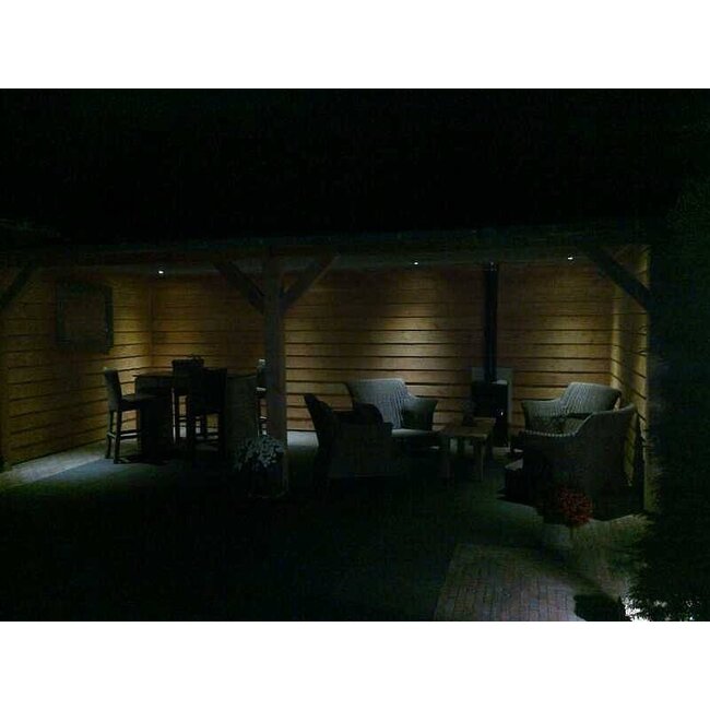 Maatwerk Douglas Overkapping / Buitenverblijf Hattem