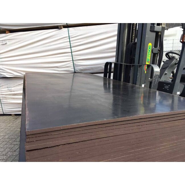 Chinees Populieren Betonplex 18 mm 125 x 250 cm