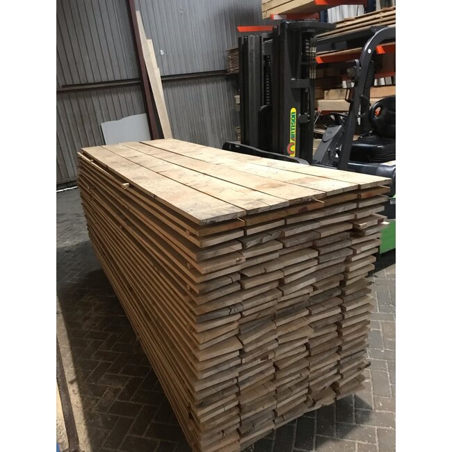 Eiken planken 22x200 mm in de lengtes van 250, 300  en 400 cm