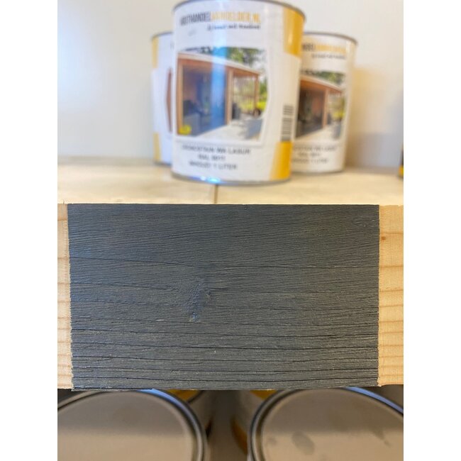 Antraciet beits voor het behandelen van Douglas, eiken en tuinhout.