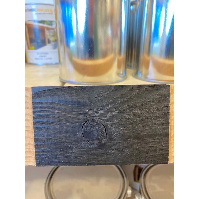 Grafiet zwart beits voor het behandelen van Douglas, eiken en tuinhout.