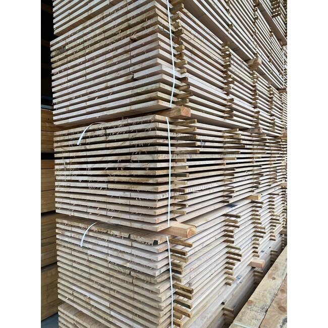 Eiken planken 22x200 mm in de lengtes van 3 en 4 meter