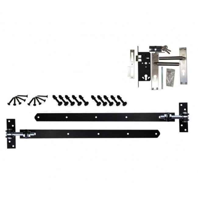 Douglas opgeklampte deur enkel onbehandeld met kozijn